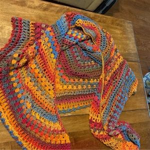 Hand crocheted triangle shawl; 💯acrtlic. 1 of a kind!